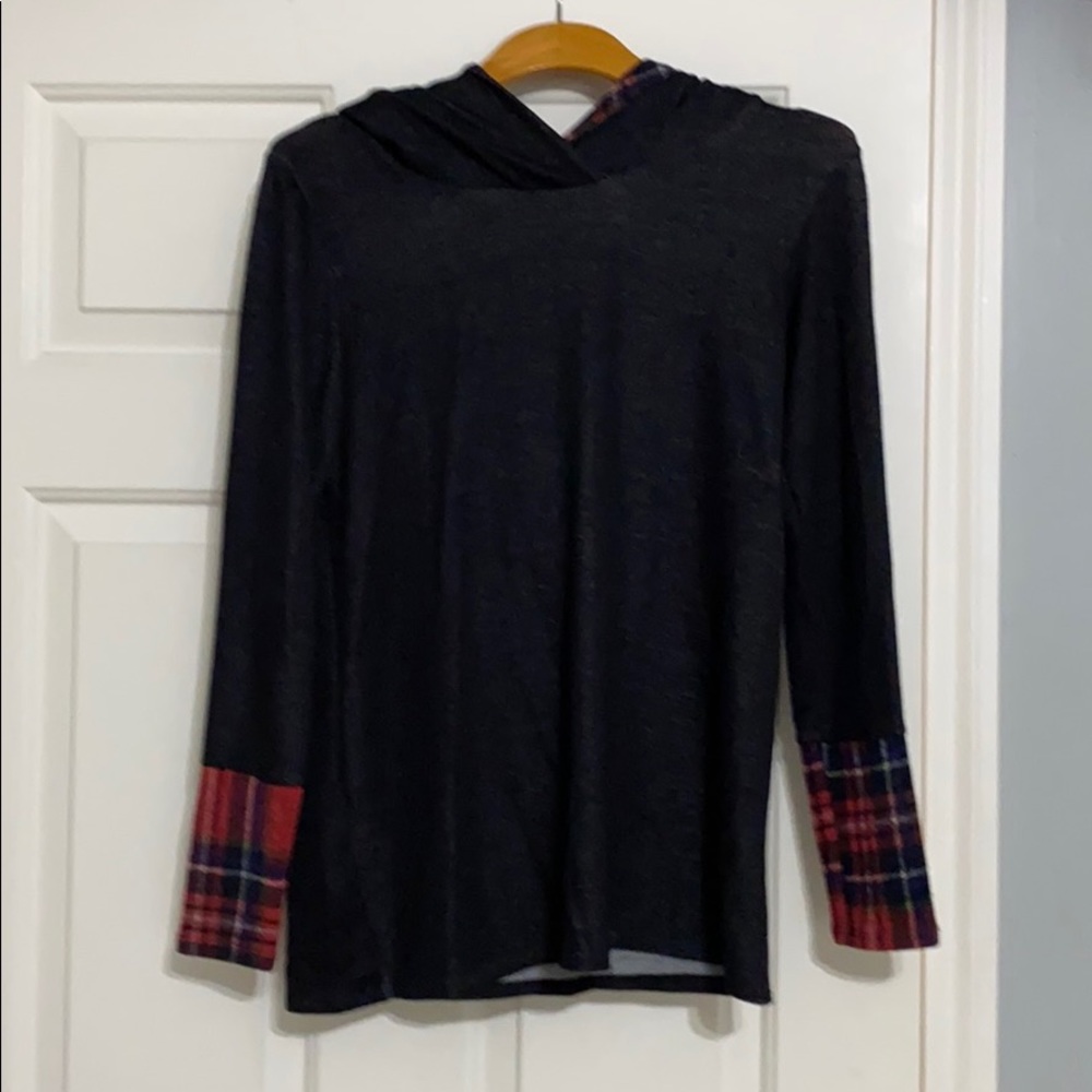 Vanilla Bay black/plaid pullover hoodie